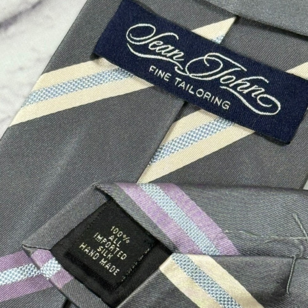 Vintage Sean Jean Mens Necktie Handmade 100% Silk Tie Grey Yellow Purple Striped - Picture 2 of 4